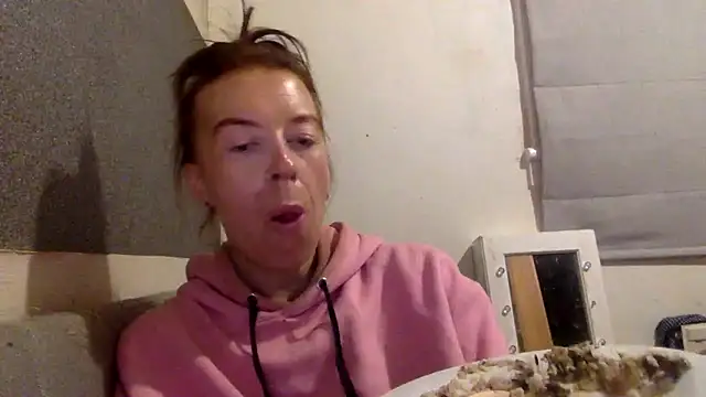 Bellababexox online show from May 23, 2026, 1:33 am