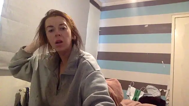 Bellababexox online show from June 20, 2026, 3:26 pm