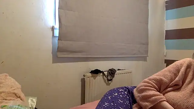 Bellababexox online show from July 20, 2026, 3:14 pm