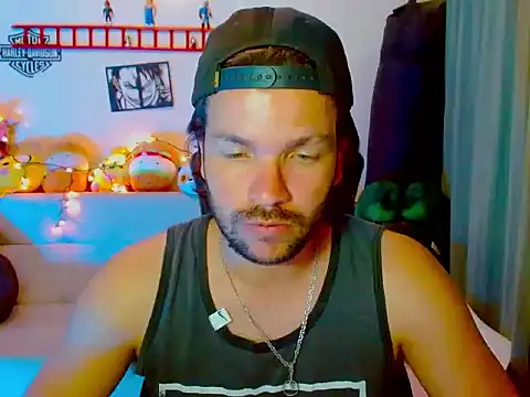 cortelioni massimo  online show from March 17, 2026, 1:21 am