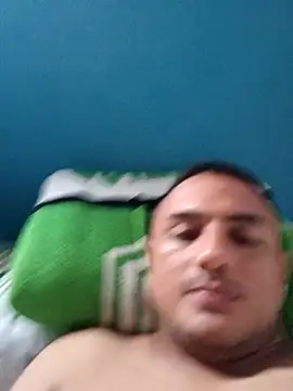 Snapshot of Geral_Yeraldyn09 chatting on September 20, 2025, 9:38 pm Geral Yeraldyn09 online show from September 20, 2025, 9:38 pm