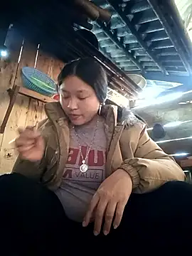 Snapshot of MuiNay chatting on January 13, 2026, 9:25 am MuiNay online show from January 13, 2026, 9:25 am