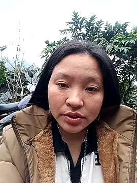 Snapshot of MuiNay chatting on January 17, 2026, 12:26 am MuiNay online show from January 17, 2026, 12:26 am