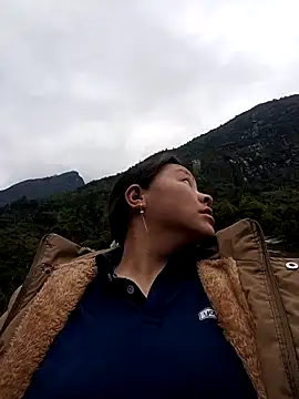 Snapshot of MuiNay chatting on March 10, 2026, 1:10 am MuiNay online show from March 10, 2026, 1:10 am