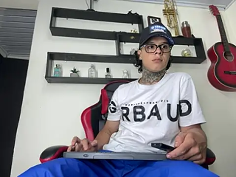 Snapshot of jordan_422 chatting on July 25, 2026, 1:15 am jordan 422 online show from July 25, 2026, 1:15 am