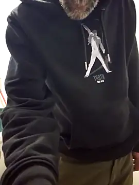 Stingles online show from October 24, 2025, 3:19 pm