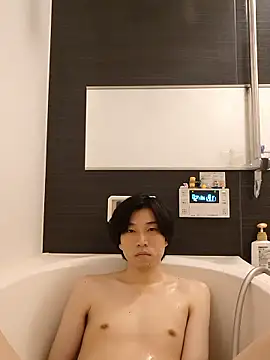 Snapshot of tanaka113 chatting on May 4, 2026, 2:02 pm tanaka113 online show from May 4, 2026, 2:02 pm