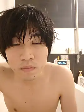 Snapshot of tanaka113 chatting on May 12, 2026, 3:42 pm tanaka113 online show from May 12, 2026, 3:42 pm