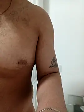 Snapshot of a23c43 chatting on October 19, 2025, 11:00 am a23c43 online show from October 19, 2025, 11:00 am