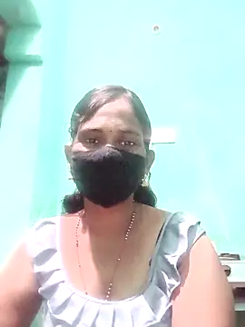 Snapshot of Naina_telugu_ chatting on October 14, 2025, 5:14 pm Naina telugu online show from October 14, 2025, 5:14 pm