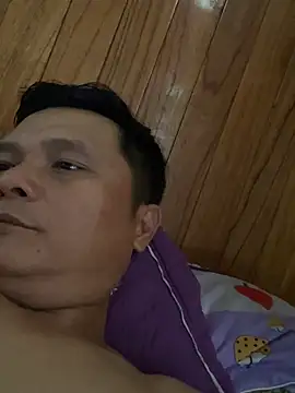 Snapshot of hotboy2x chatting on June 11, 2026, 2:22 am hotboy2x online show from June 11, 2026, 2:22 am