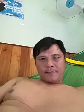 Snapshot of hotboy2x chatting on June 27, 2026, 2:05 am hotboy2x online show from June 27, 2026, 2:05 am