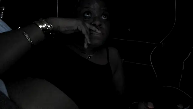 Curvy AfricanQuinn online show from March 22, 2026, 6:22 pm