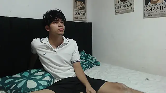 alice julls online show from March 3, 2026, 7:20 pm