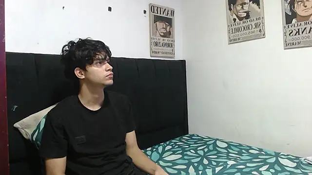 alice julls online show from March 10, 2026, 8:25 pm