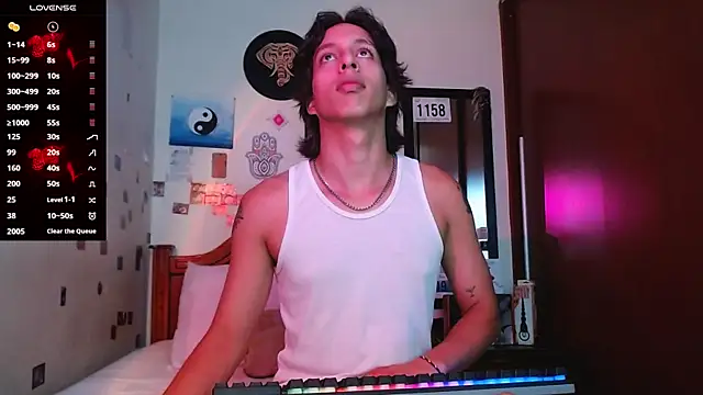 DannyPhantom555 online show from December 16, 2025, 6:57 pm