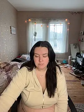 Snapshot of goddesskass chatting on November 24, 2025, 3:01 pm goddesskass online show from November 24, 2025, 3:01 pm