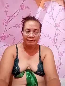 vickyhot1966 online show from September 14, 2025, 4:33 am