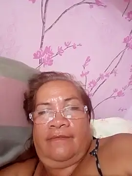 vickyhot1966 online show from November 19, 2025, 10:59 am