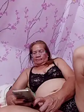 vickyhot1966 online show from November 29, 2025, 11:08 pm