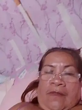 vickyhot1966 online show from February 16, 2026, 11:17 am