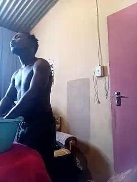 Hood Bouy online show from November 24, 2025, 6:13 am