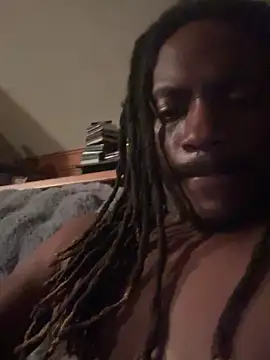 Snapshot of Oochiewallie chatting on February 18, 2026, 6:09 am Oochiewallie online show from February 18, 2026, 6:09 am