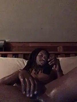 Snapshot of Oochiewallie chatting on February 28, 2026, 4:46 am Oochiewallie online show from February 28, 2026, 4:46 am