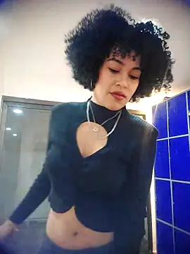 Snapshot of delaylacruz chatting on November 15, 2025, 1:03 am delaylacruz online show from November 15, 2025, 1:03 am