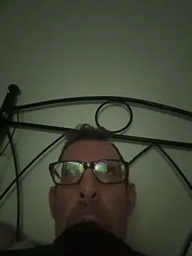 gigolobcn online show from February 5, 2026, 9:30 pm