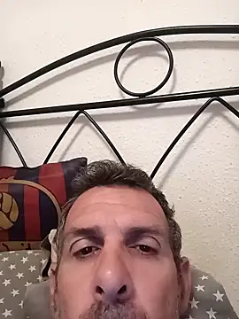 gigolobcn online show from May 1, 2026, 2:38 am