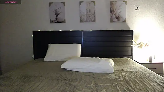 BL0NDE babe online show from March 17, 2026, 12:52 pm