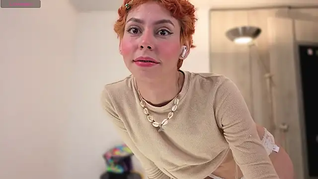 Snapshot of colette_e chatting on October 15, 2025, 3:50 am colette e online show from October 15, 2025, 3:50 am