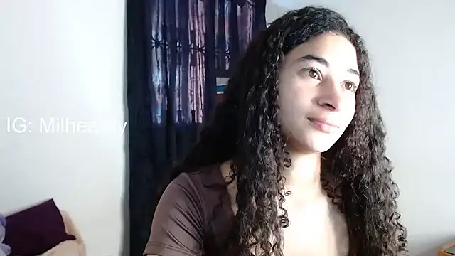 Snapshot of heartty_Milah chatting on November 7, 2025, 2:17 pm heartty Milah online show from November 7, 2025, 2:17 pm