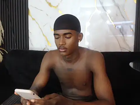 Snapshot of brihansexx chatting on November 15, 2025, 3:37 am brihansexx online show from November 15, 2025, 3:37 am