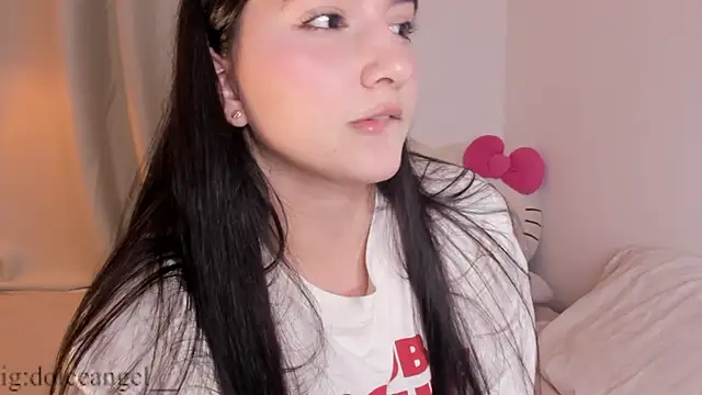 dulceangel   online show from June 25, 2026, 3:28 am