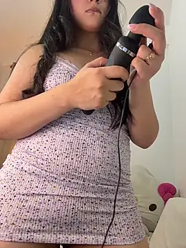 dulceangel   online show from August 1, 2026, 12:32 am