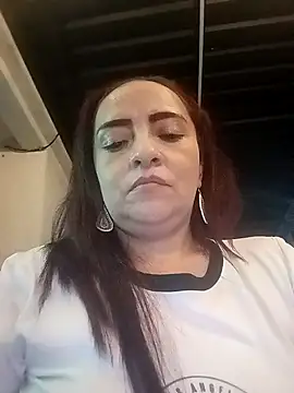 tany90 online show from April 26, 2026, 4:43 am