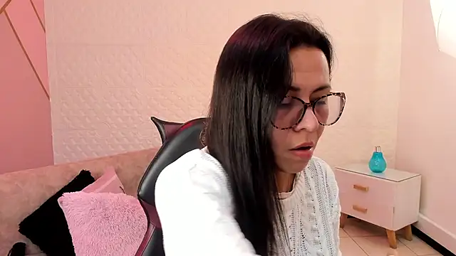 Snapshot of Eva_mermaid chatting on October 14, 2025, 2:07 pm Eva mermaid online show from October 14, 2025, 2:07 pm