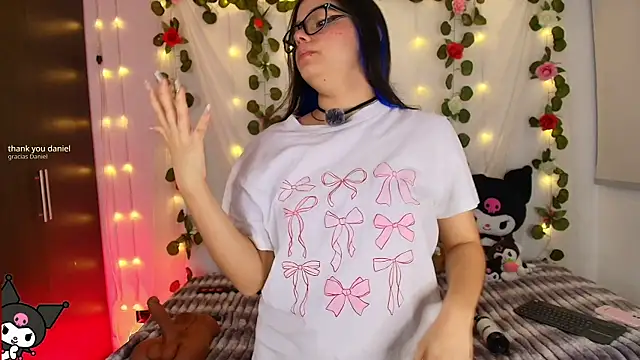 cutee andrea online show from January 7, 2026, 2:36 am