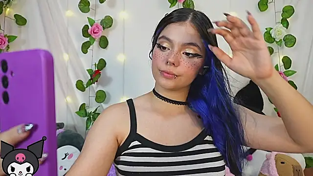 cutee andrea online show from June 2, 2026, 2:35 am