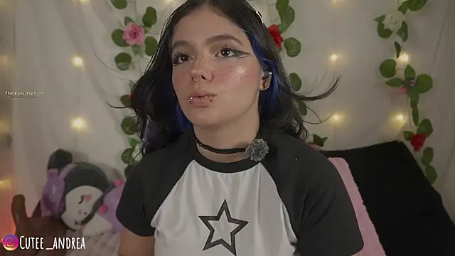 cutee andrea online show from June 17, 2026, 3:09 am