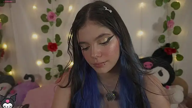 cutee andrea online show from July 8, 2026, 2:16 am
