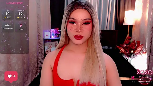 IamRaeganDolls69 online show from October 7, 2025, 11:57 pm