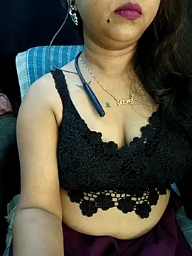 Sexy juhee online show from July 14, 2026, 2:56 pm