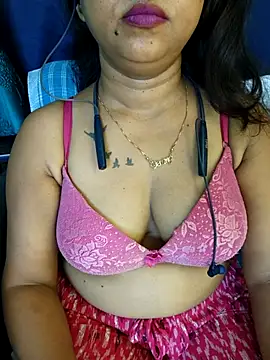Sexy juhee online show from July 17, 2026, 6:42 am