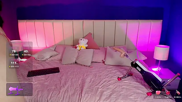 Snapshot of Shizuko_ chatting on October 9, 2025, 8:07 pm Shizuko online show from October 9, 2025, 8:07 pm