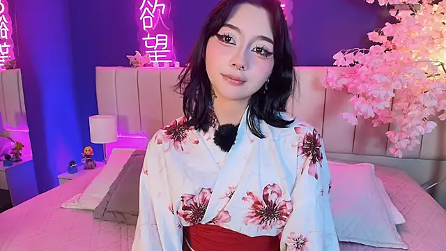 Shizuko  online show from March 26, 2026, 8:03 pm