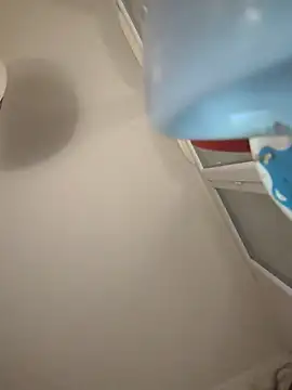 Snapshot of zeousseelphie chatting on September 19, 2025, 5:57 pm zeousseelphie online show from September 19, 2025, 5:57 pm