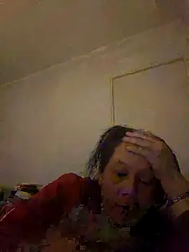 Snapshot of zeousseelphie chatting on October 14, 2025, 9:04 pm zeousseelphie online show from October 14, 2025, 9:04 pm